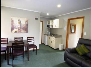 Palmcourt Motel - Westport - 7