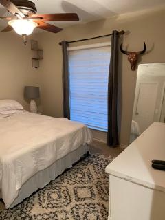 Plano single floor pool oasis - 1