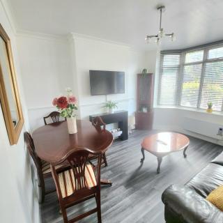 The Comfy Resort, Free Private Parking & Wifi, 9 beds - Colchester - 6