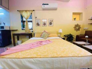 Bandra Studio Lokhandwala House, Near Carter Road, Palli Hill by Connekt Homes - Mumbai - 6