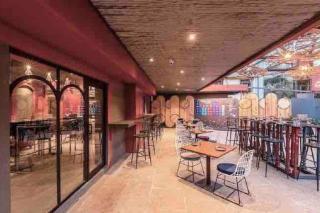 Bandra Studio Lokhandwala House, Near Carter Road, Palli Hill by Connekt Homes - 1