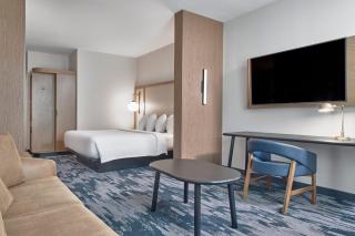 Fairfield Inn & Suites by Marriott Penticton - 2