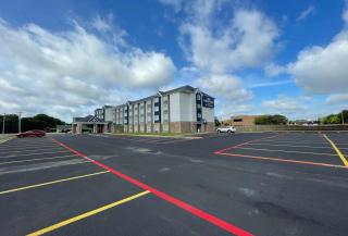 Microtel Inn & Suites by Wyndham Bossier City - Bossier City - 0