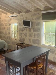 Les Litanies - Centre historique Pezenas - 3