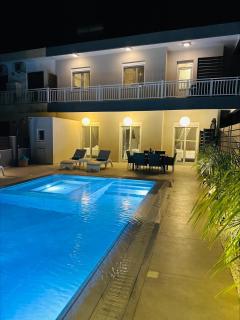Flev's Luxury House with pool - Kremasti - 3