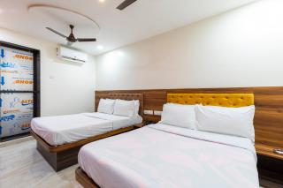 Hotel Samrat Palace - 9