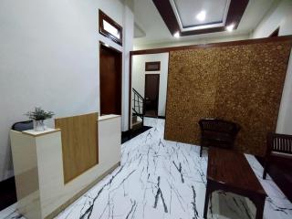 Saira Hotel dan Homestay Syariah - Sleman - 8