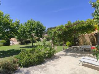 Les Grandes Terres - Gîtes & SPA - Mérindol - 1