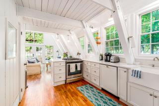 Mt McSauba A Frame Cottage - 1