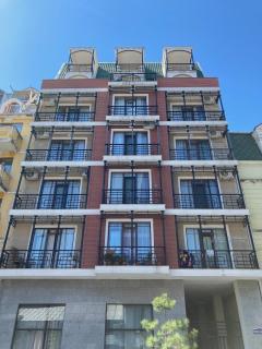 Barney's apartment - Batumi - 0