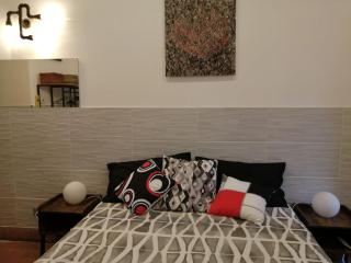 Trastevere Home Gallery - 5