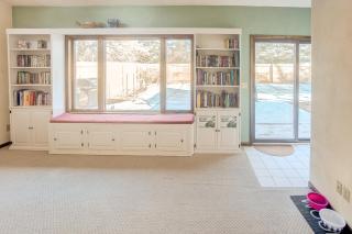 Spacious Tranquility with Private Pool home - Belleville - 3