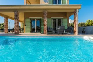 Exclusive luxury villa Mar with glorious sea view - by TA Leut Agency - Privlaka - 9