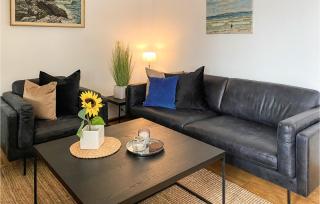 2 Bedroom Gorgeous Apartment In Ålesund - Ålesund - 1