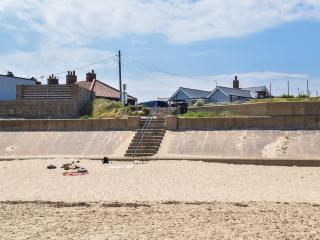 The Seas Beach House - Bacton - 9