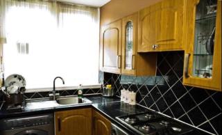 Ensuite With Kitchen Ext Large Room With Balcony in Zone 2 - Londra - 8