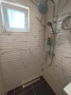 Guesthouse Eljuga Family - Stari Grad - 7