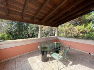 Villa Violetta - Accogliente Casa con Piscina - 3