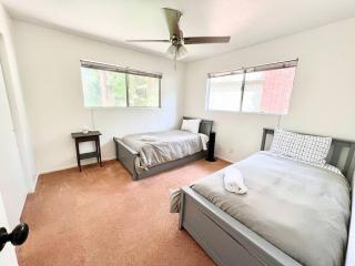 Family Friendly A Frame, Pets stay Free! - 7