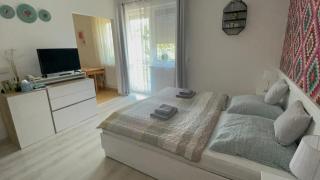 Joy Apartman - 8
