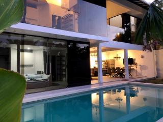 Villa Denira - Nusa Dua - 0
