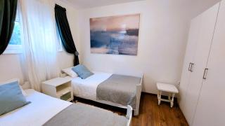 Holiday home Zora - family vacation house near protected area of the Nature Park Kamenjak, with green yard, WiFi, Air-con - Premantura - 5