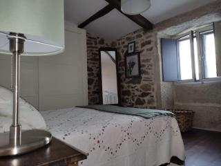 Casa rural de piedra en una aldea tranquila de Zas - 1