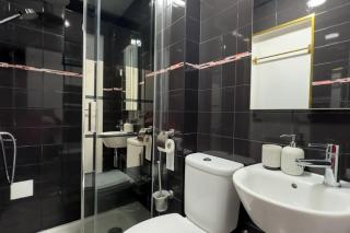 QUARTO PRIVADO CALMO - Rio de Mouro - 8