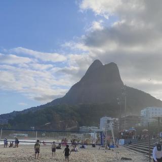 Quarto DOMICILIAR INDIVIDUAL com banheiro exclusivo no Leblon - Rio de Janeiro - 5