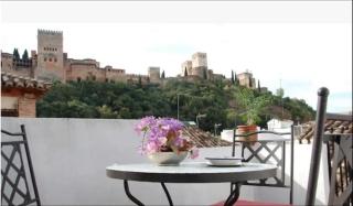 Atico con terracita y vistas Alhambra, centro - Granada - 0