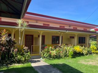 Uptown Guesthouse - Siquijor - 8