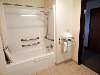Microtel Inn & Suites by Wyndham Mankato - Mankato - 8