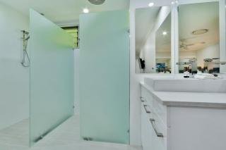 Poinciana Lodges - Ocean Views - Hamilton Island - 3