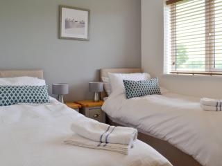 Oak Lodge - Bentley - 2