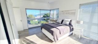 Strode House - Knysna - 2