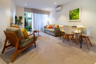 Latimer Square 1 bed 1 bath - Single Level - 9