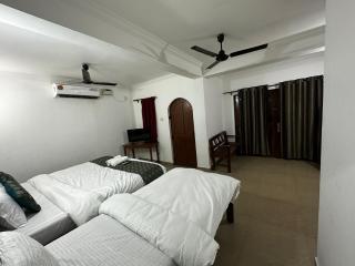 Seaway inn guesthouse - Baga - 5