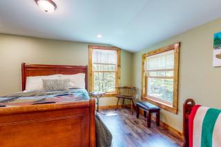 Coos Canyon Lodge - - 2