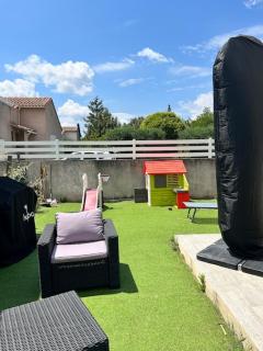 Charmante petite maison au cœur de Valergues - 3