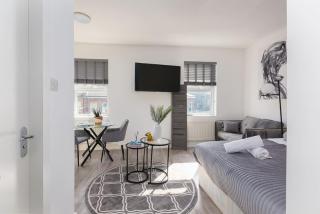 Studio Apt, 8 Min Walk From Tube 3 - 4