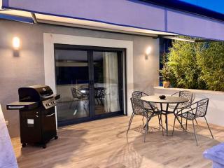 Maison avec ses 2 terrasses et sa piscine - Eyragues - 2