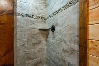 Centrally Located Luxury Cabin - EV Friendly with Hot Tub! - Broken Bow - 5