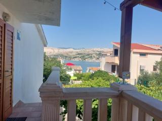 Studio Apartment Iva - 50 m from the sea-balcony - Pag - 3
