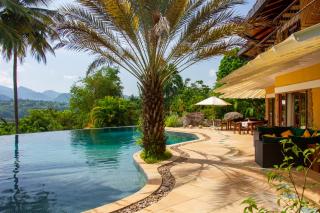 Bougainvillea Retreat - 5