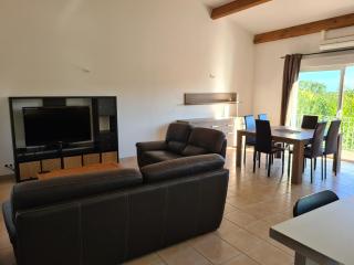 Villa avec piscine et jacuzzi proche d'uzes - 4