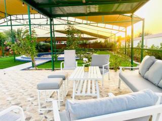Luxury Farm 2 with Swimming Pool - Al Rahba - 0