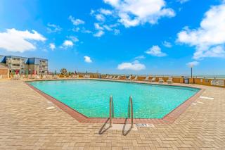 Maison Sur Mer - Oceanfront - New Listing - Myrtle Beach - 6