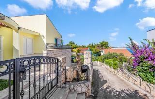 VILLA M&M - sea and beach within 35 steps - Zaboric - 9