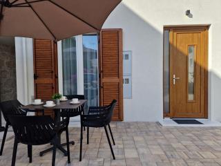 Apartments Miamare - 0