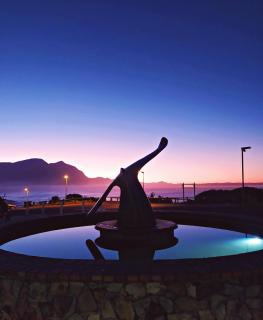 Apartment at Hermanus Waterfront - Hermanus - 0